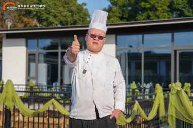 �ں����|�������W(xu��)���Ĳ��H����ˇ�����Ǵ��_�Լ�����